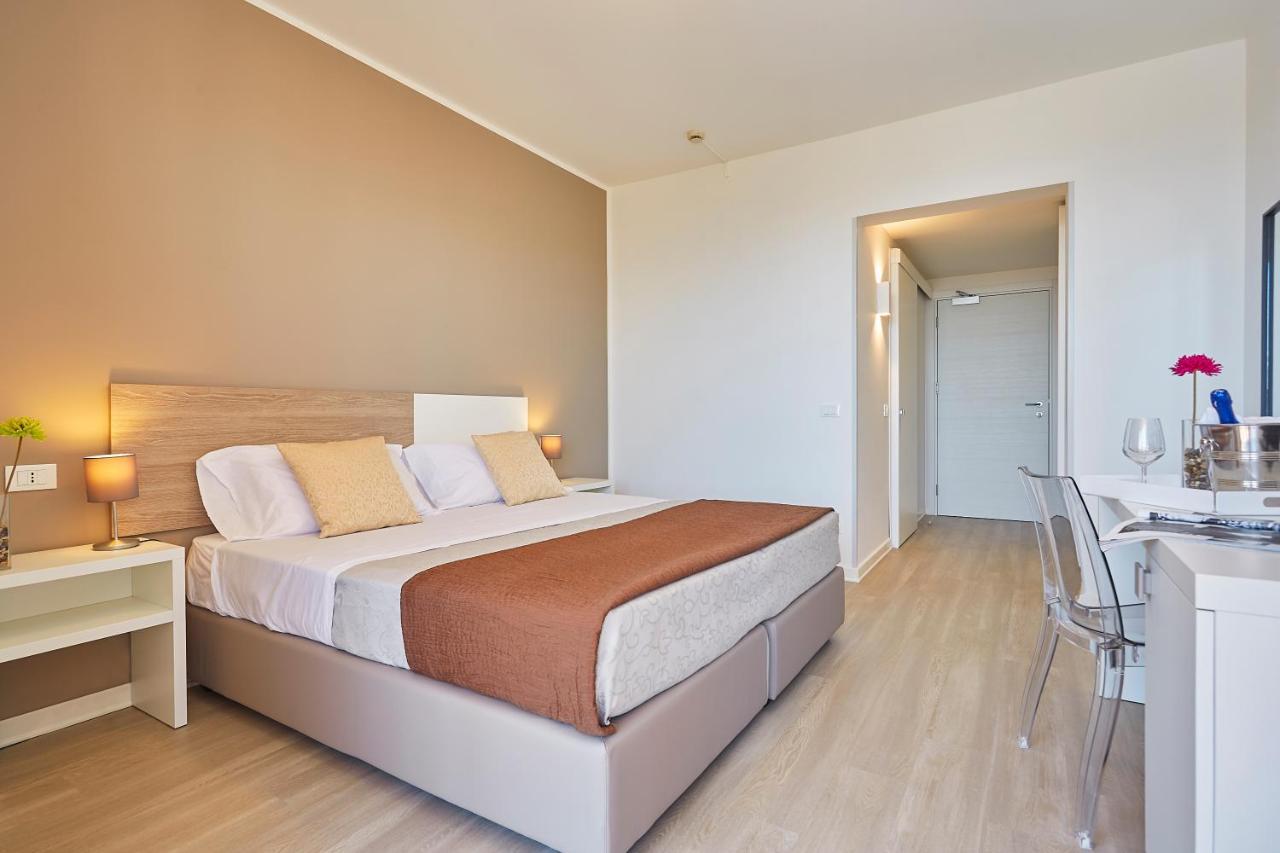 Habitación Doble Económica con vistas parciales