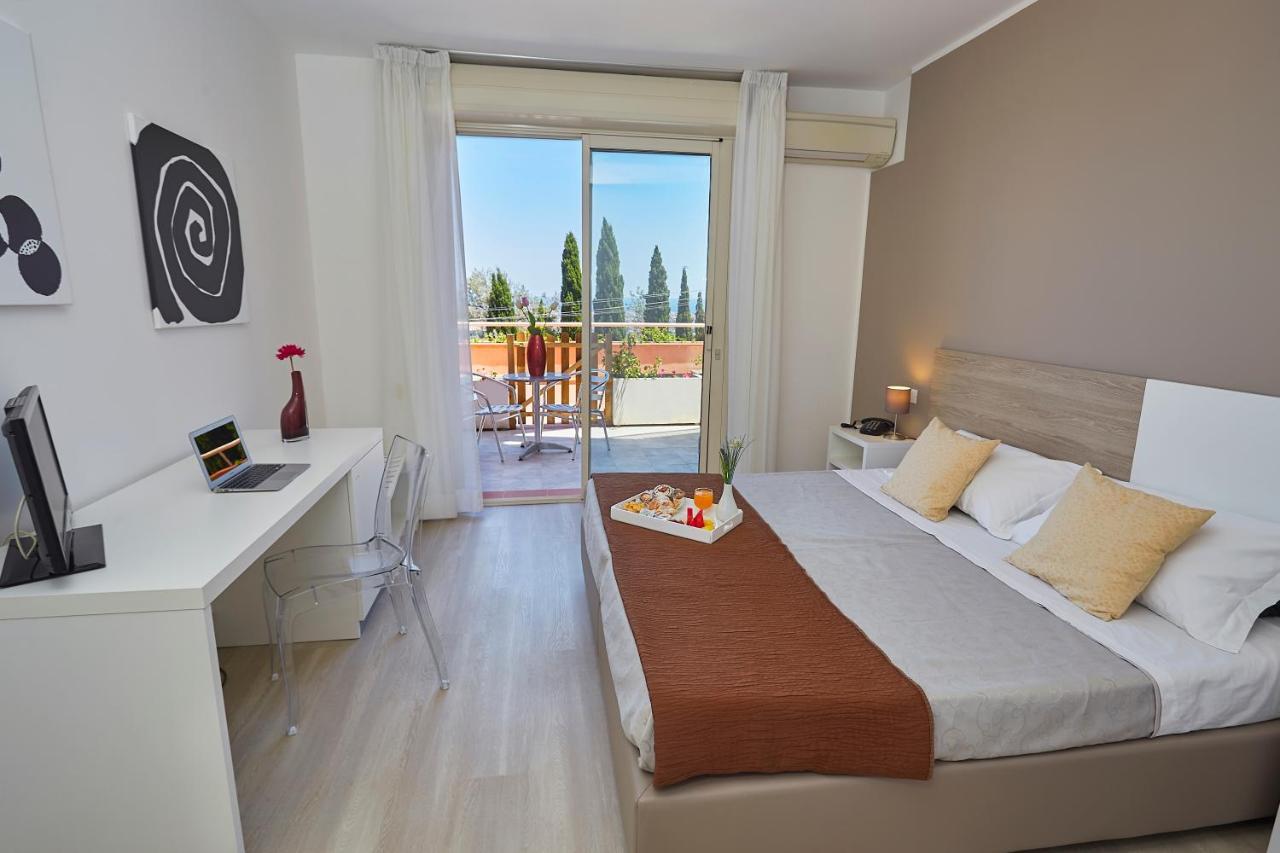 Habitación Doble Estándar con vistas parciales - 1 o 2 camas