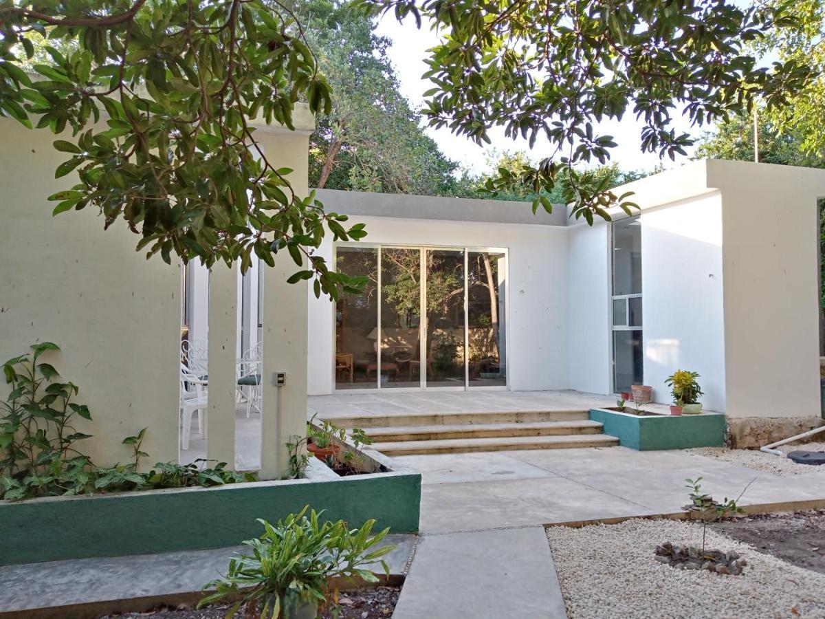 Two-Bedroom House,1068169036:JPEG