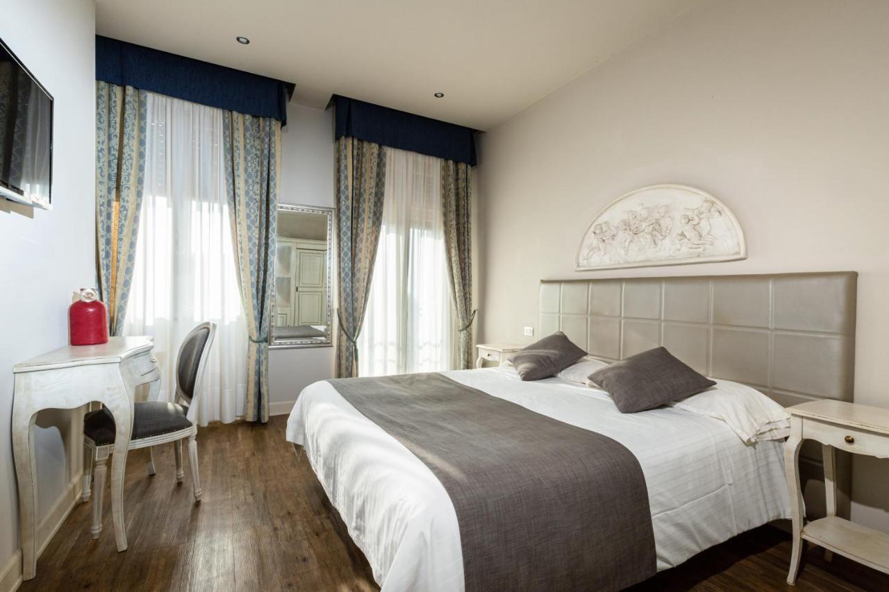 Comfort Double or Twin Room with Partial Lake View,1087748149:JPEG