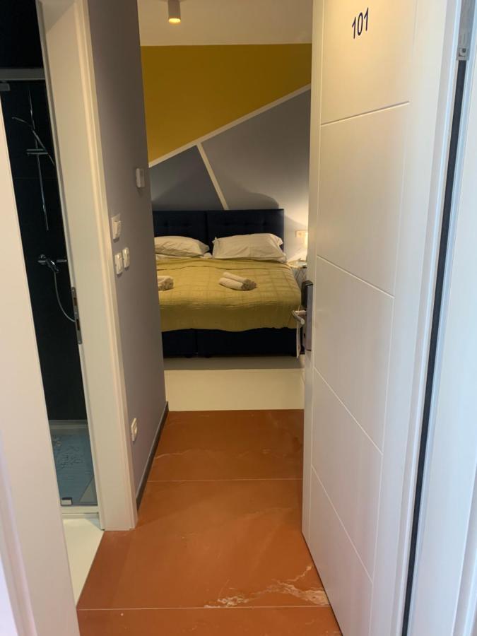 Chambre Double - Vue sur Jardin
