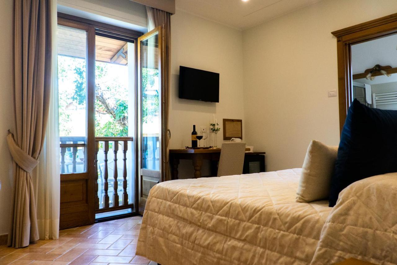 Double Room with Terrace