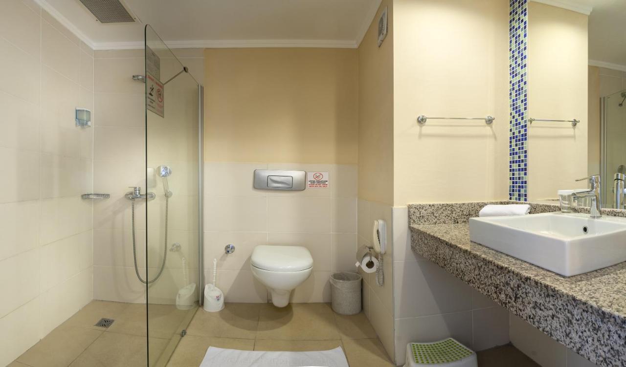 Chambre Familiale (2 Adultes + 2 Enfants) avec Vue sur la Mer