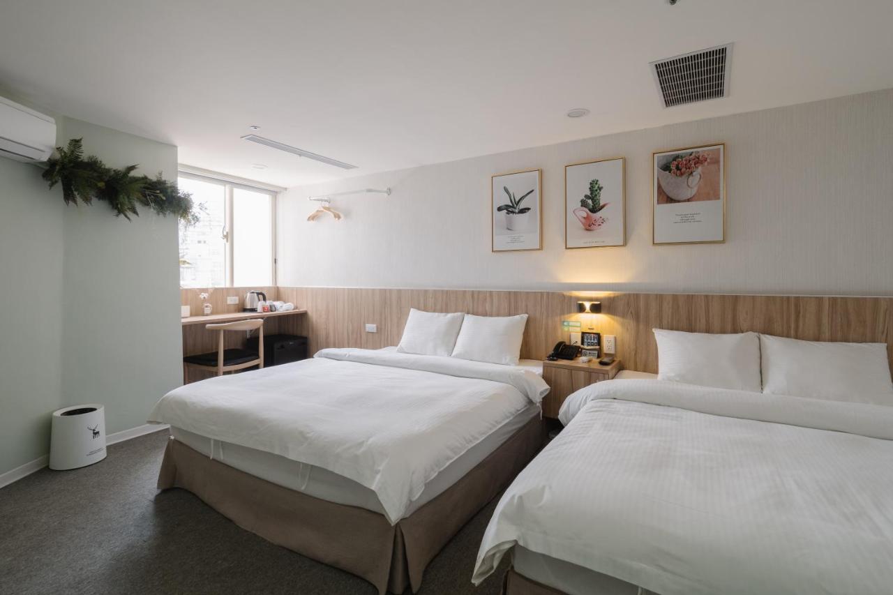 Family Room with 2 Double Beds