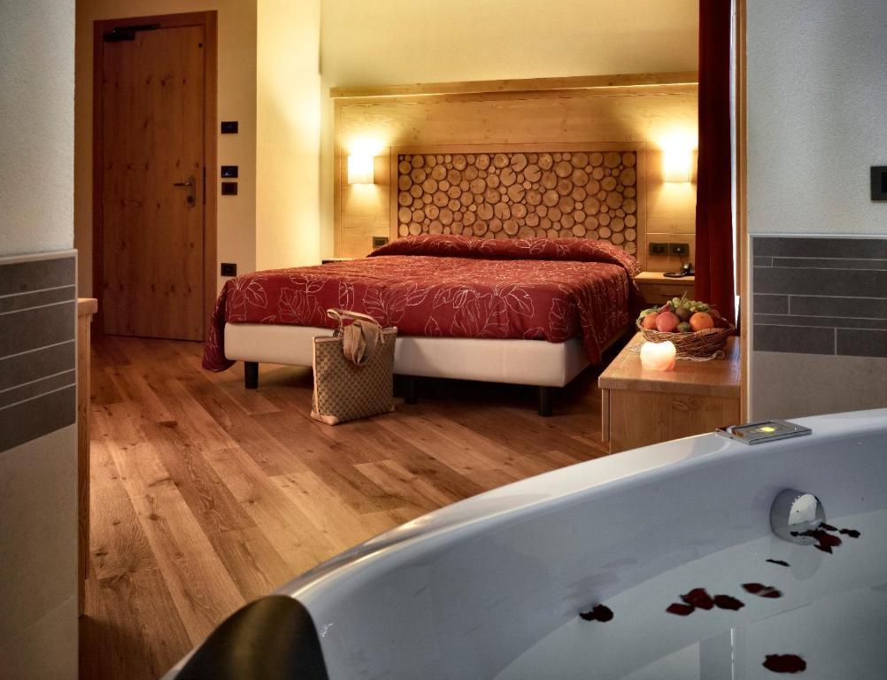 Camera Matrimoniale Superior