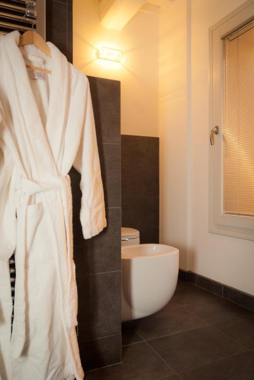 Deluxe Single Room,25696260:JPEG