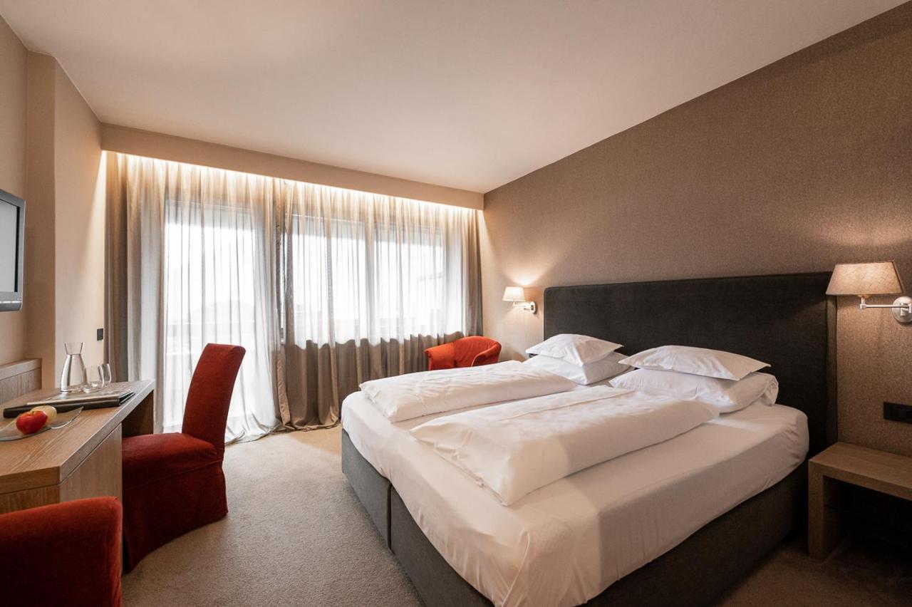 Deluxe Double or Twin Room with Balcony,1170382460:JPEG