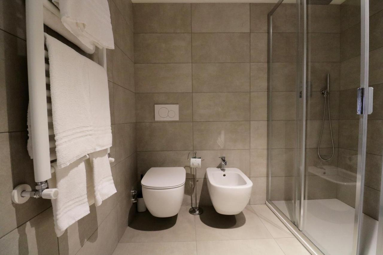 Three-Bedroom Deluxe Apartment
