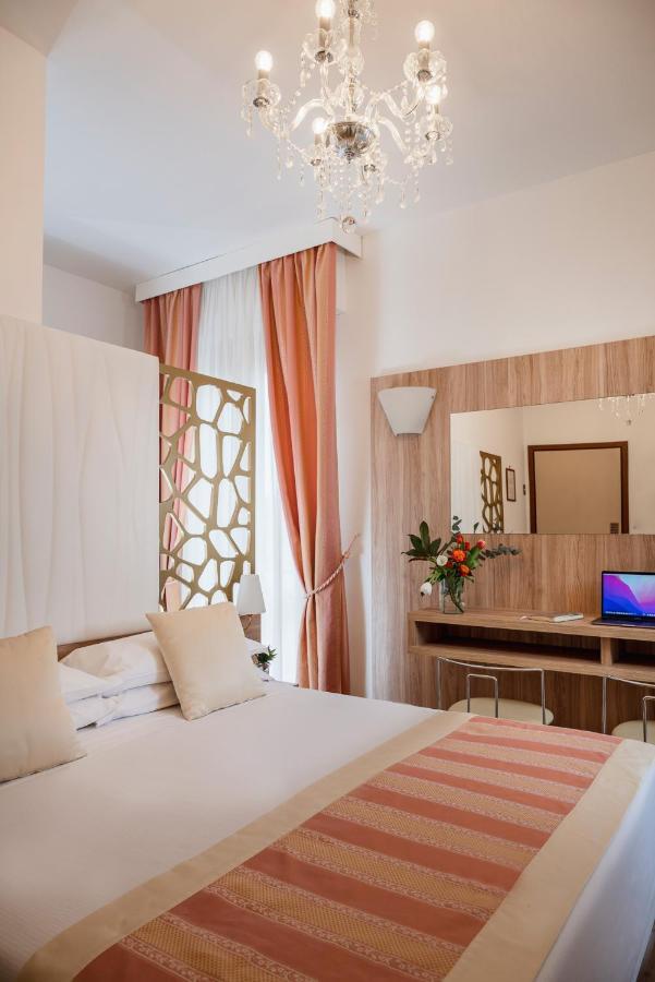 Classic Double Room with Balcony