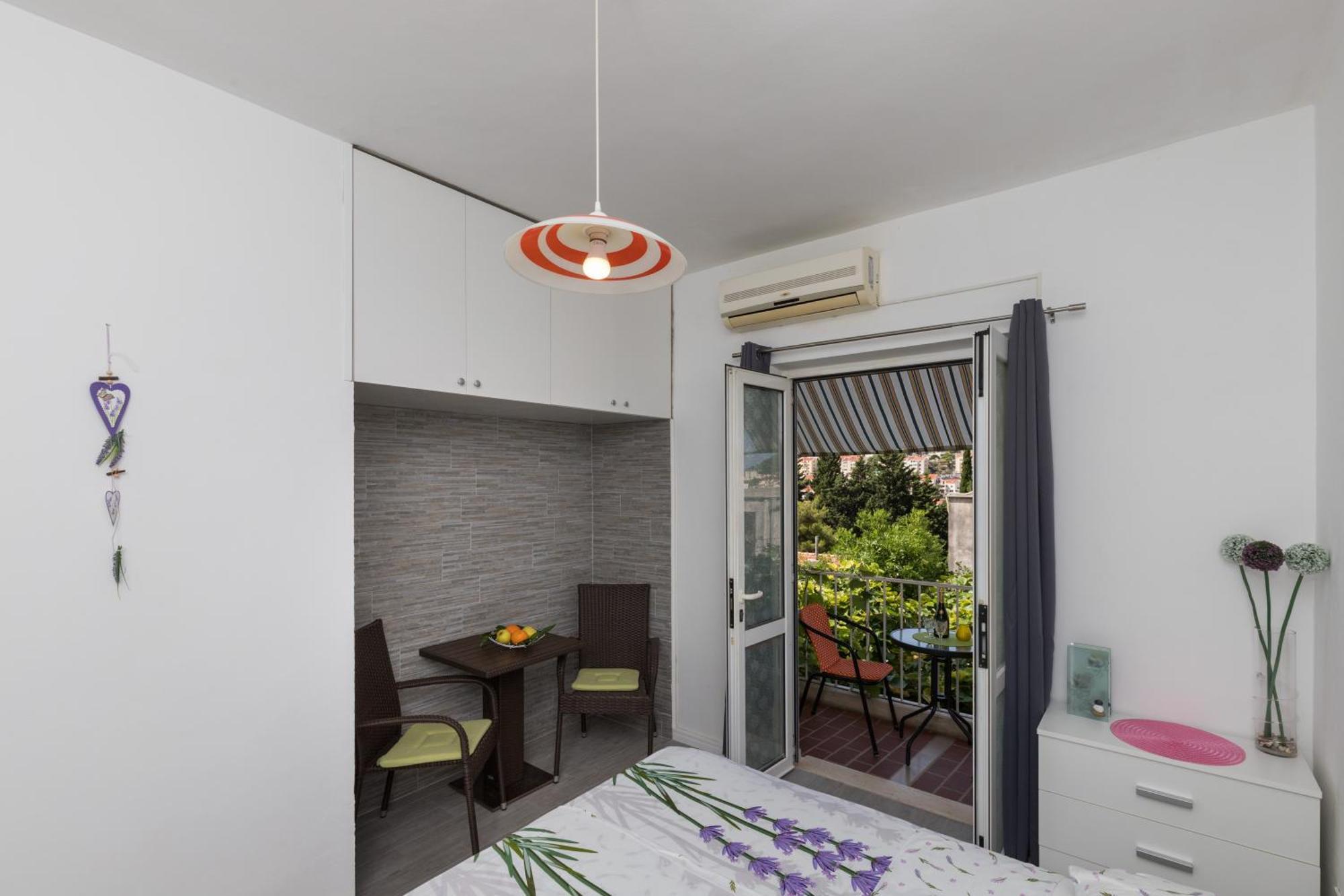 Double Room with Shared Bathroom