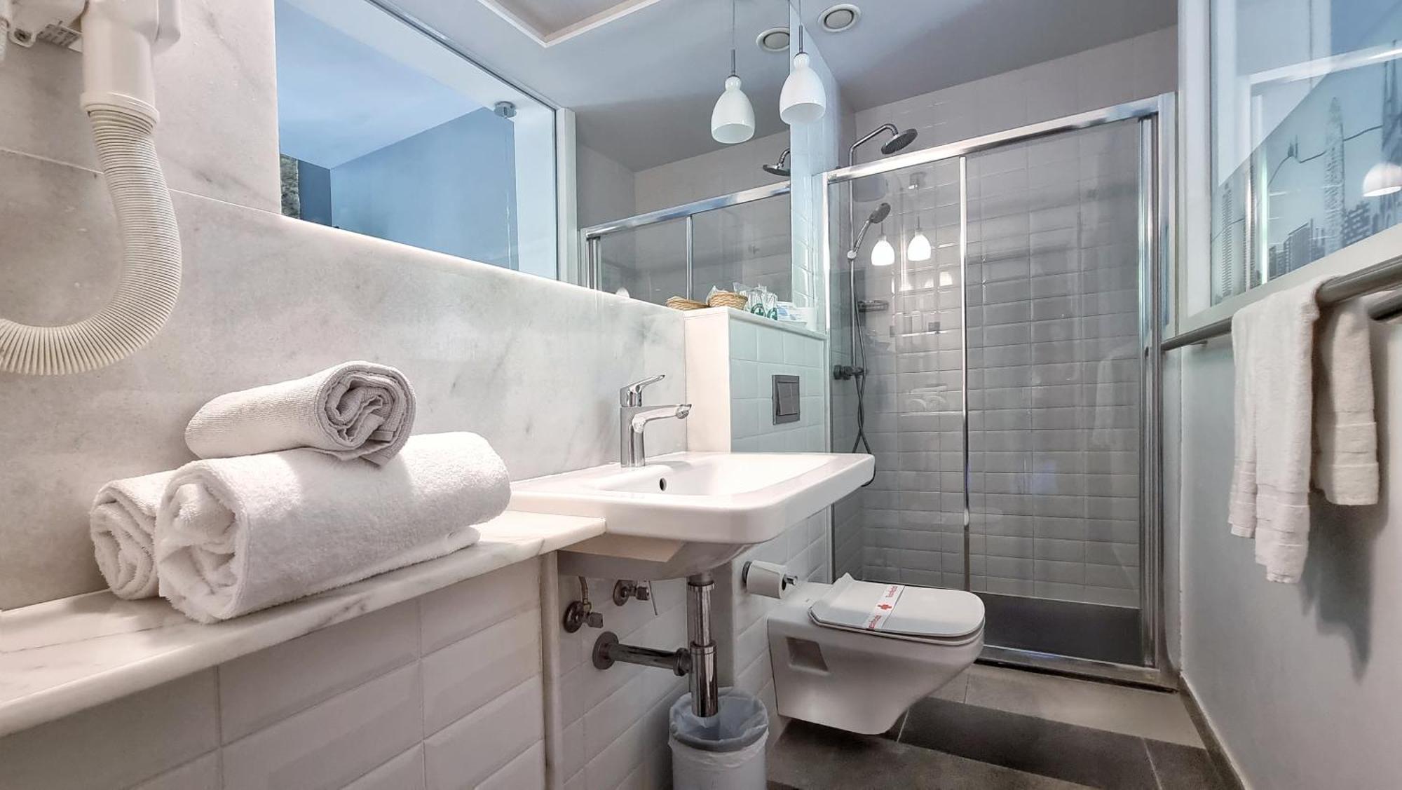 Camera Matrimoniale Comfort con Vista Esterna