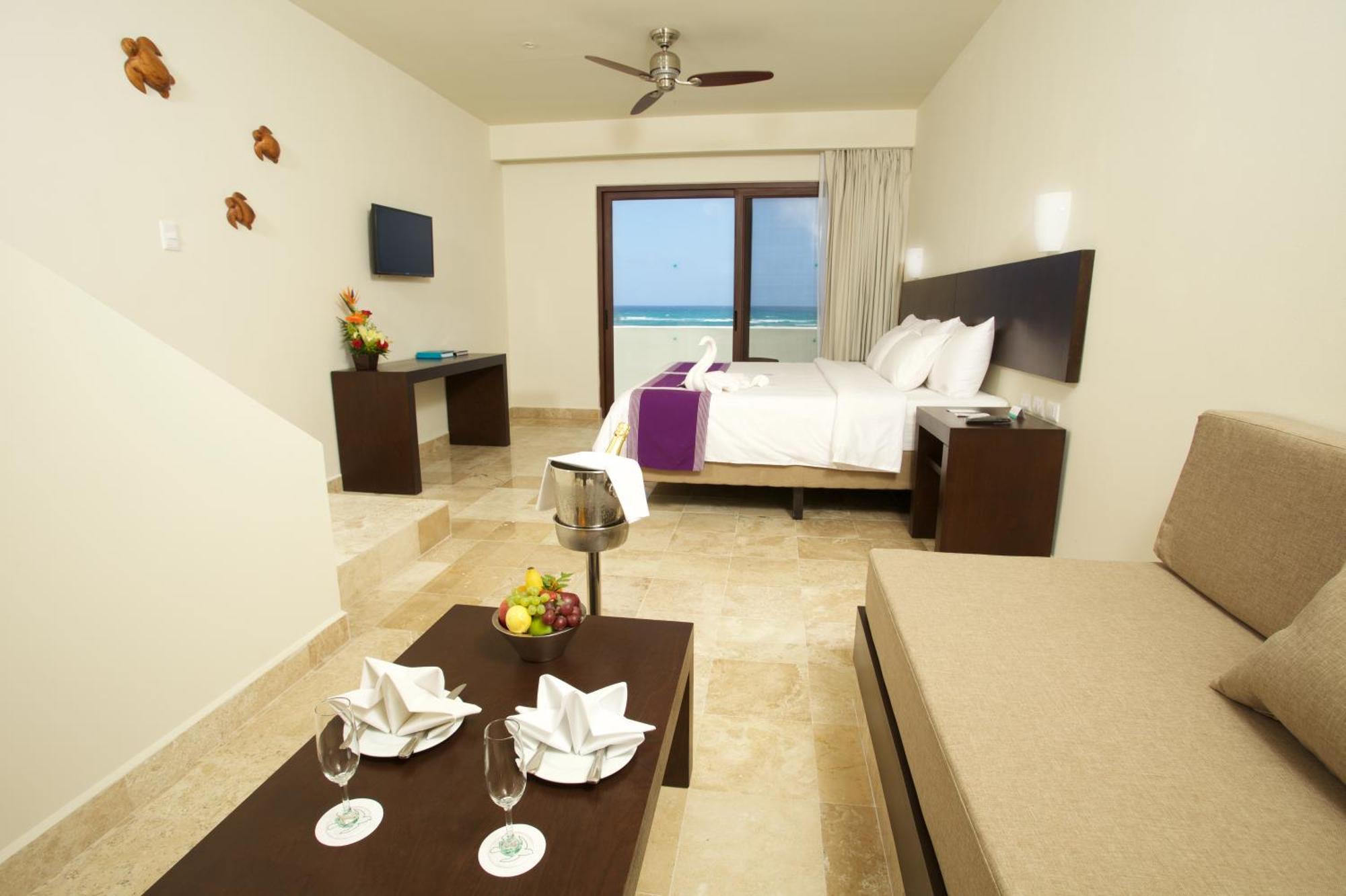 Junior Suite Penthouse Ocean Front,1697347430:JPEG