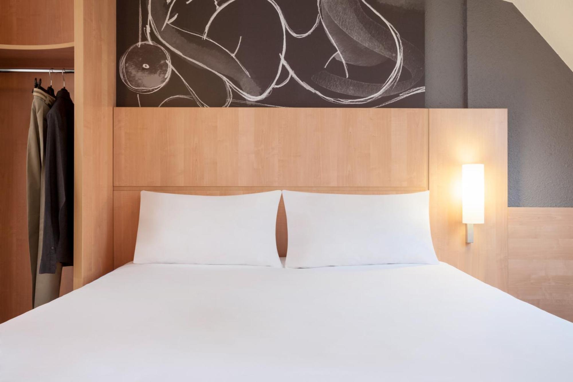 Quarto Duplo Standard