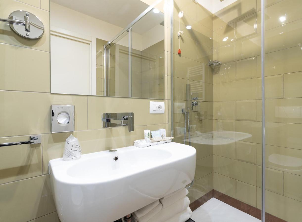 Deluxe Double Room with Castle View