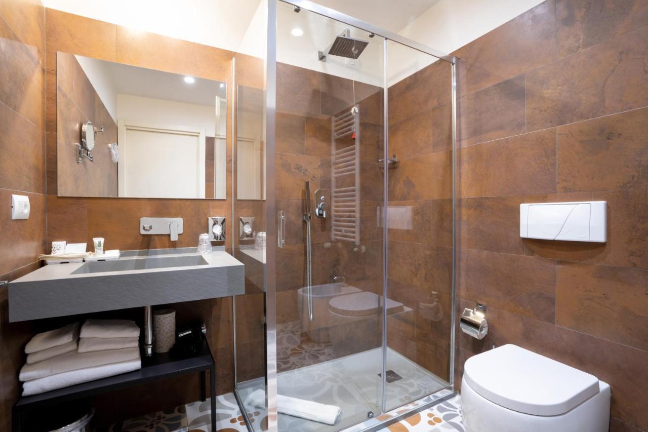 Deluxe Double Room with Castle View
