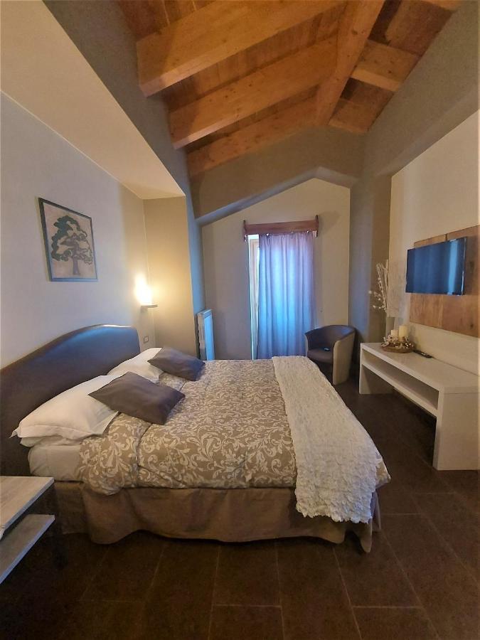 Camera Familiare con Vista Montagna