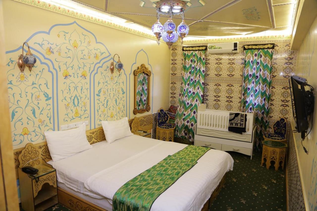 Large Twin Room,1397957414:JPEG