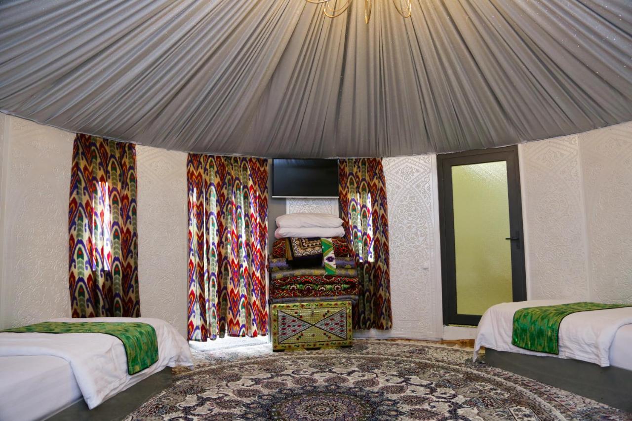 Tent,1397971082:JPEG