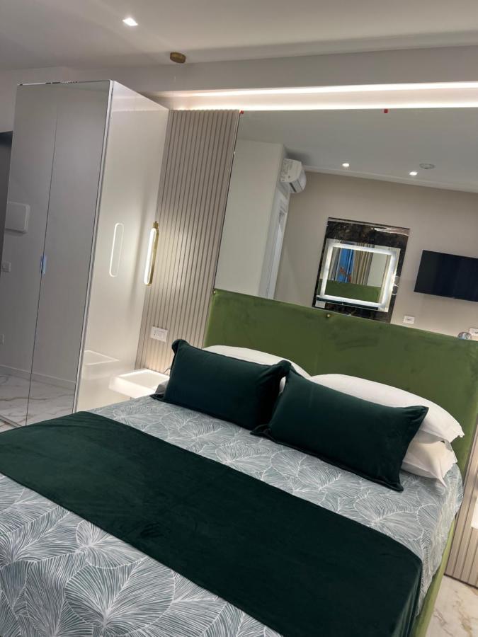 Doppelzimmer mit Balkon