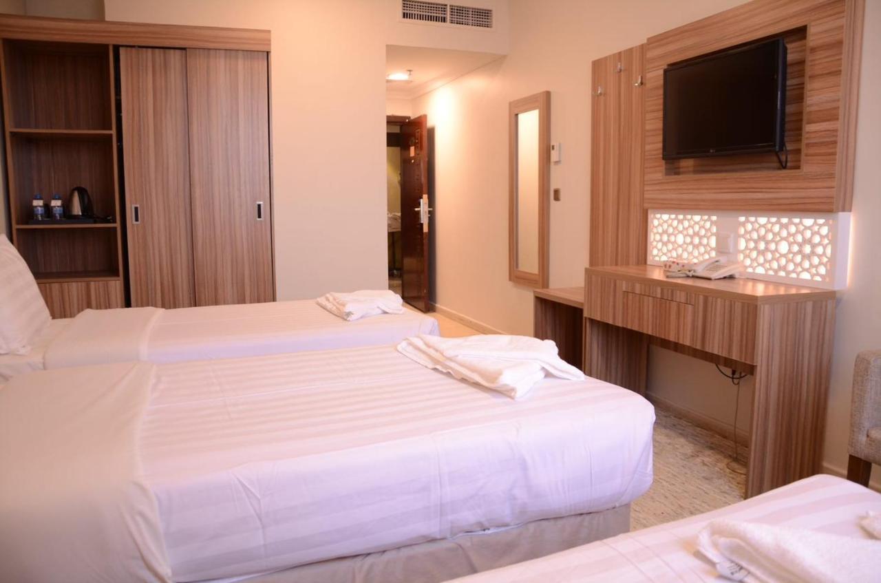 Basic Triple Room,1480117964:JPEG