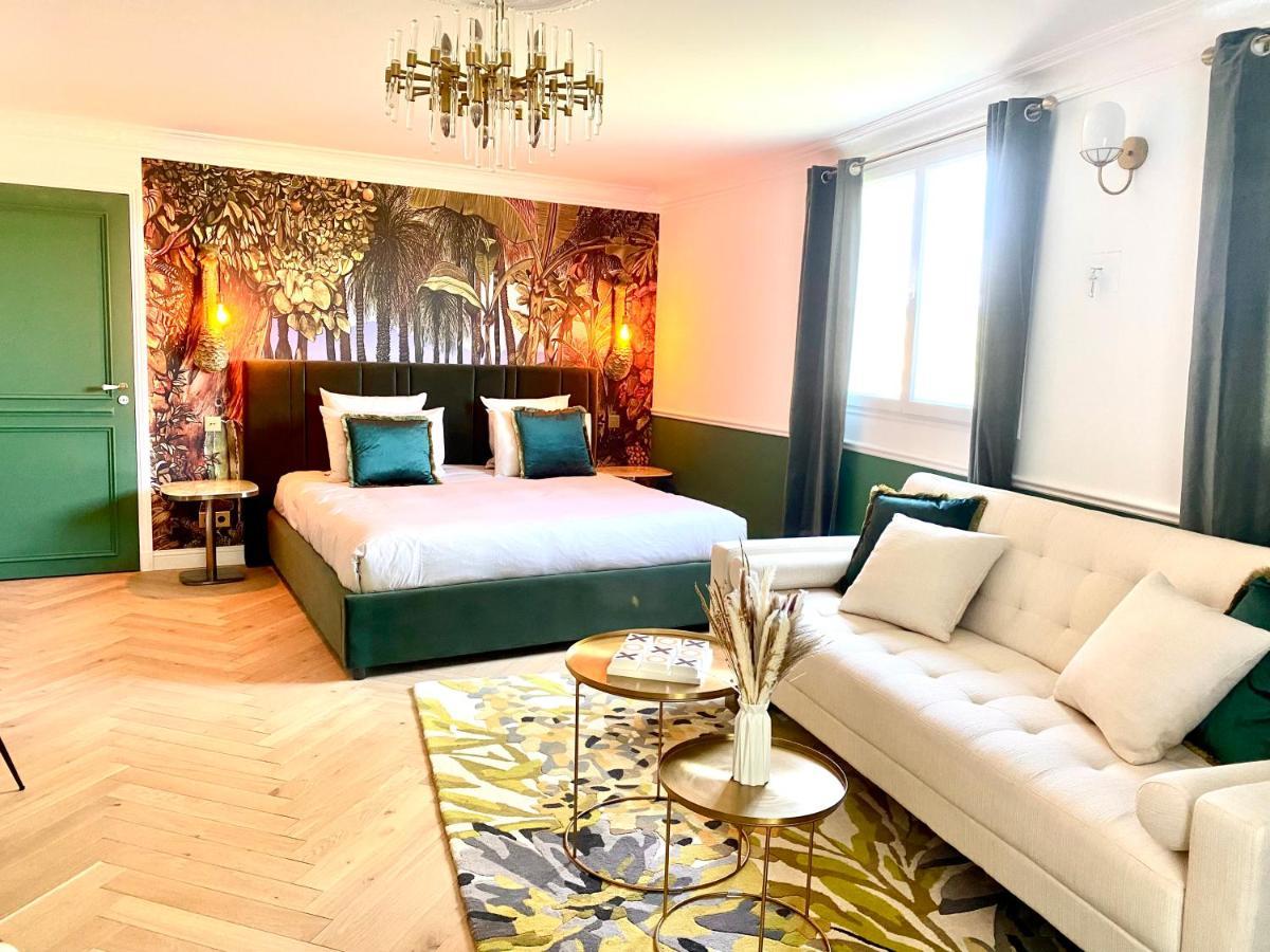 Chambre Deluxe (2 Adultes + 1 Enfant)