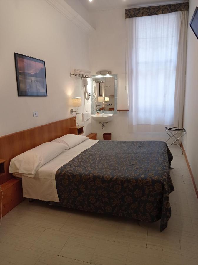 Doppelzimmer mit Gemeinschaftsbad