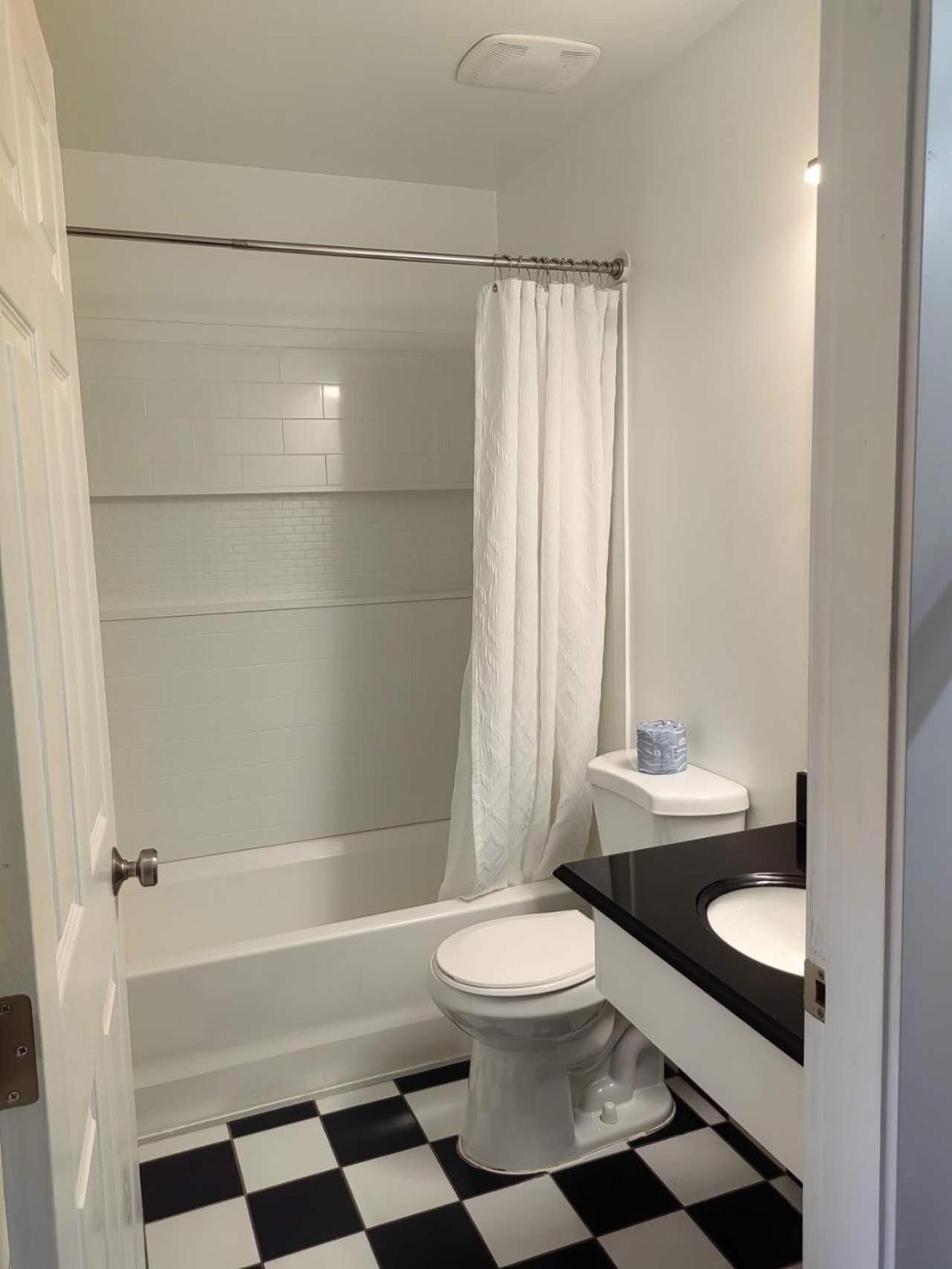 Budget Double Room,1536490657:JPEG
