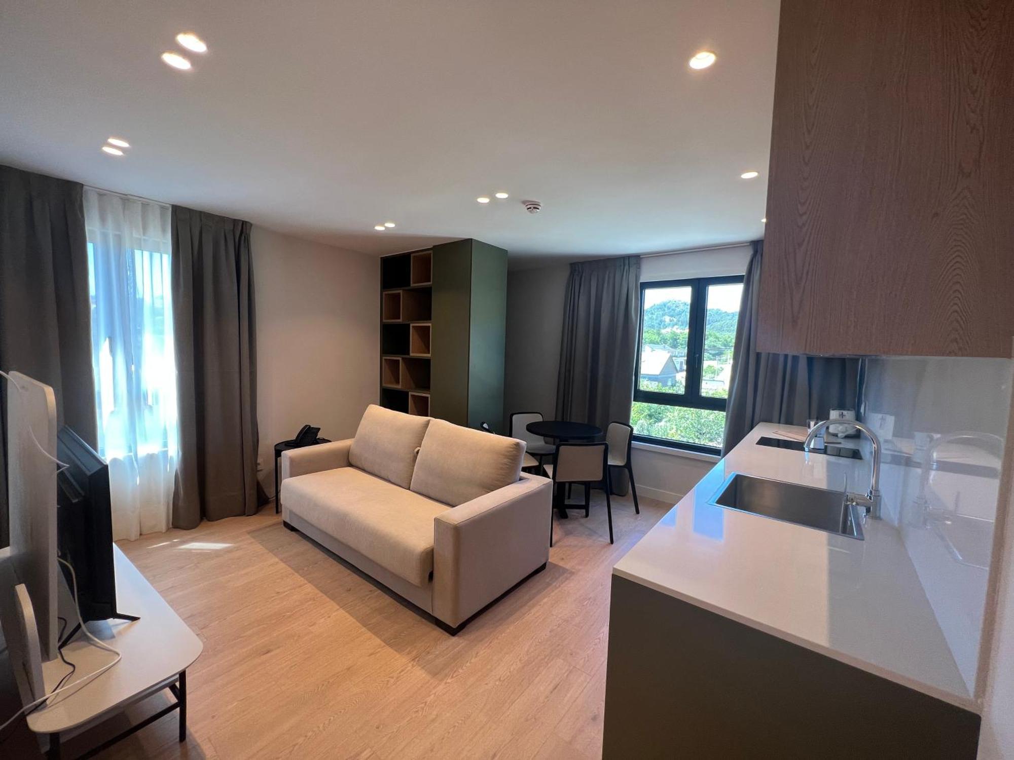 Apartamento com Vista Piscina