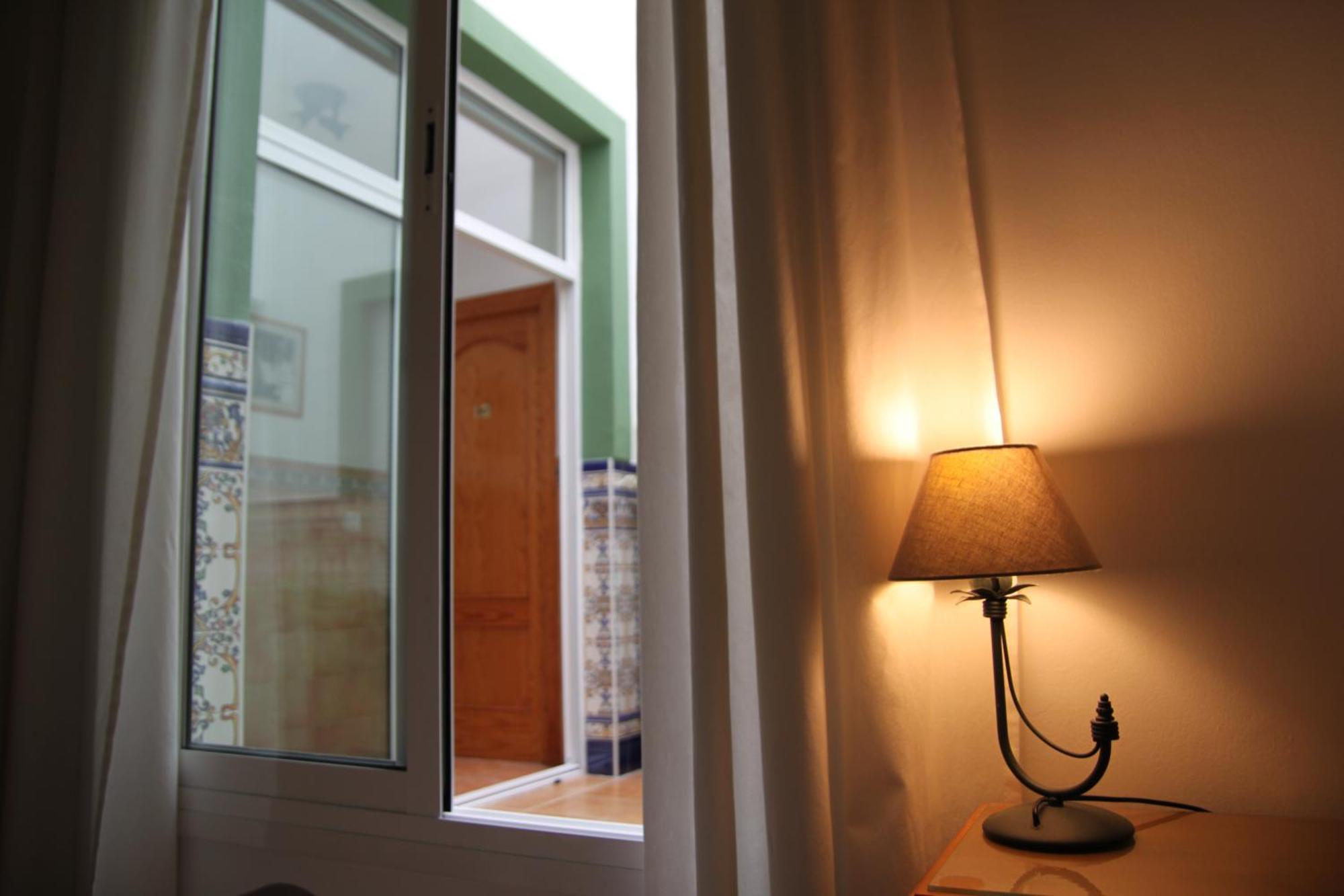 Twin Room,820279478:JPEG