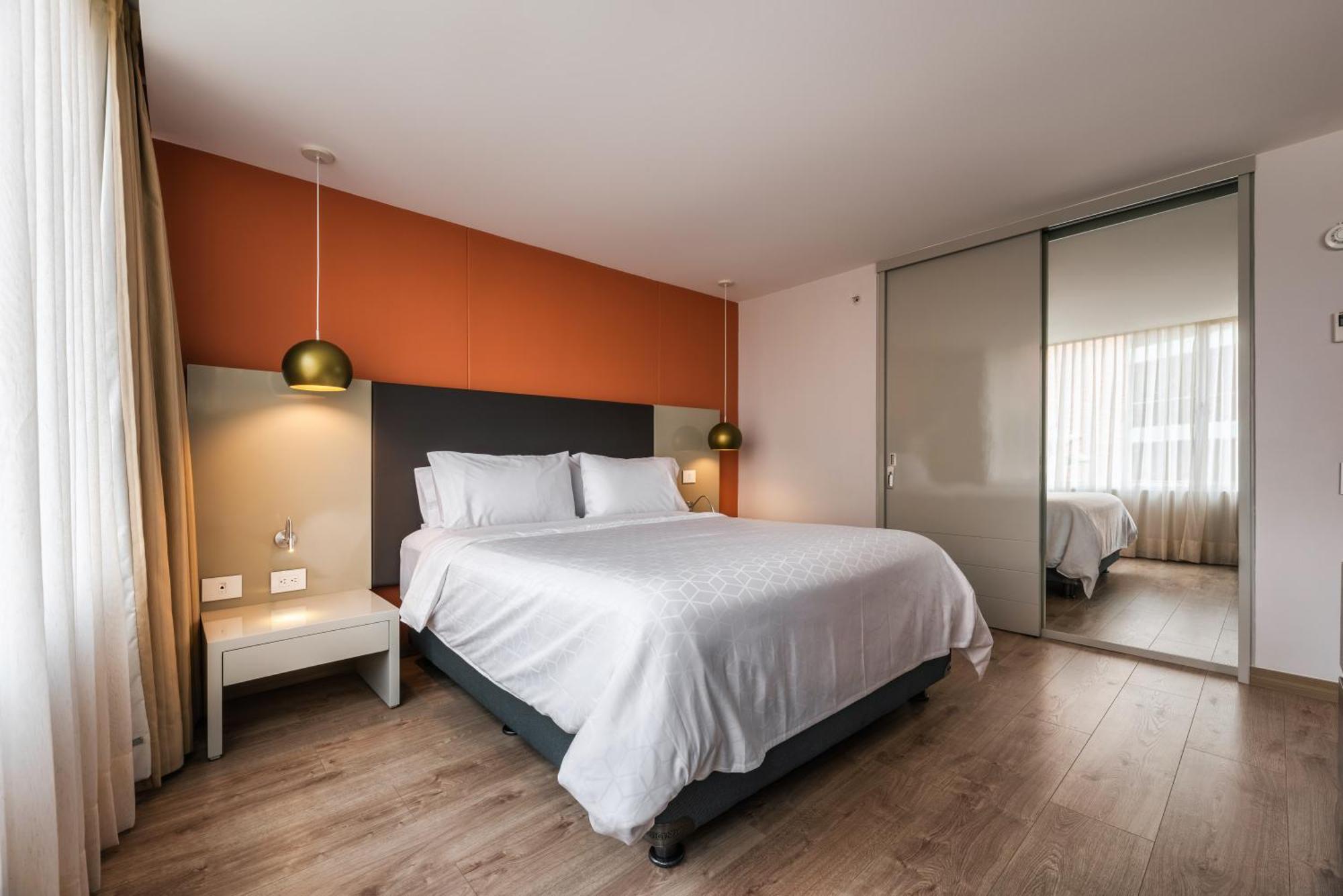 Suite con cama grande