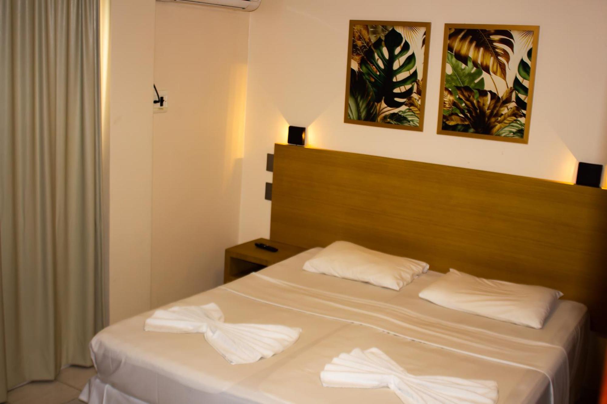 Standard Double or Twin Room Partial Sea View,1566935771:JPEG