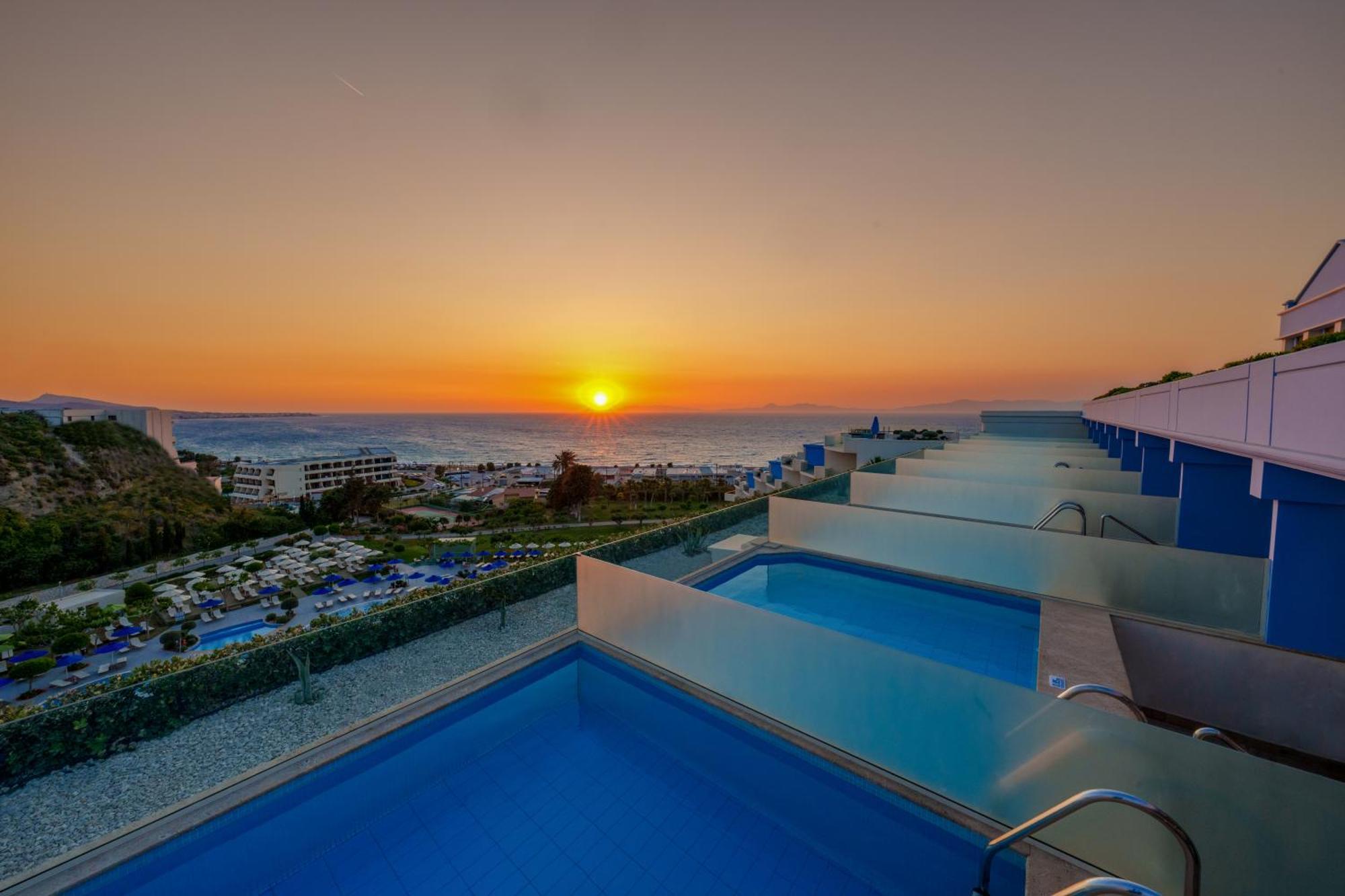 Deluxe Room with Sea View and Personal Pool (2-3 Persons),1742692148:JPEG