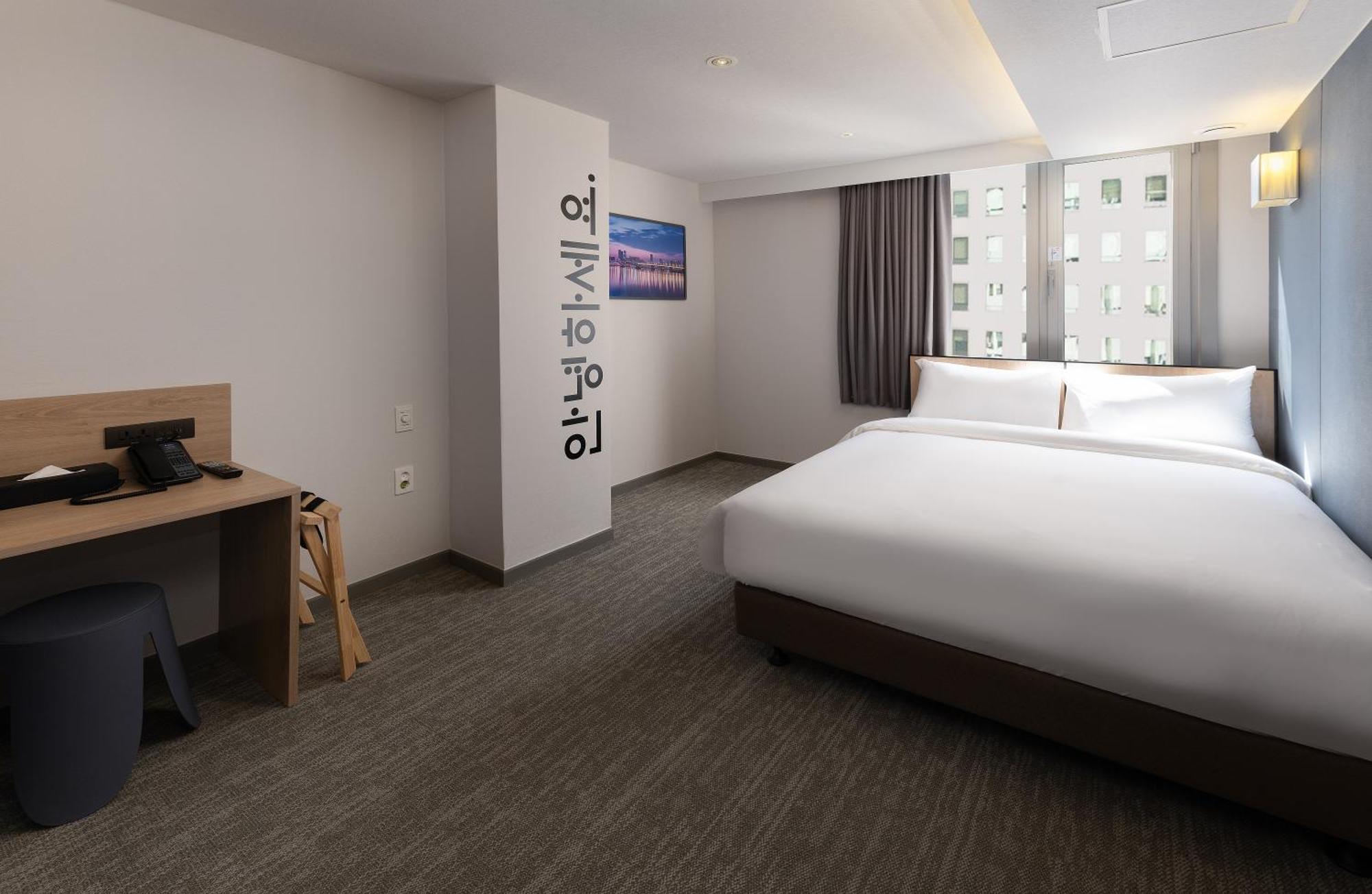 Superior Queen Room
