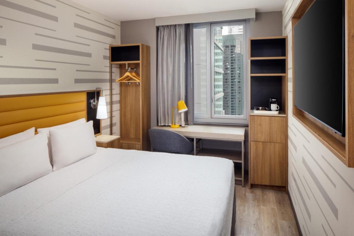 Suite Studio Lit Queen-Size - Accessible aux Personnes Malentendantes