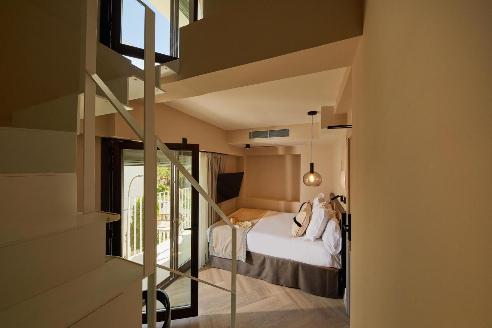 Petit Duplex