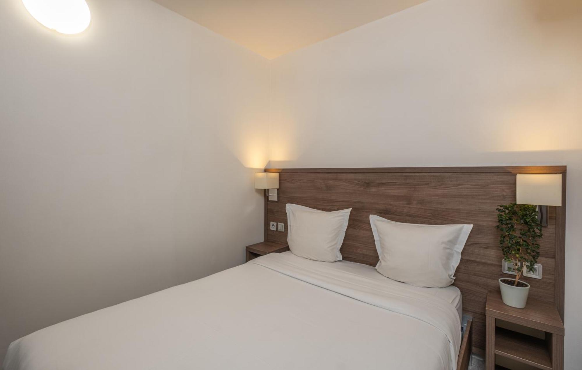 Comfort Double Room with Courtyard View