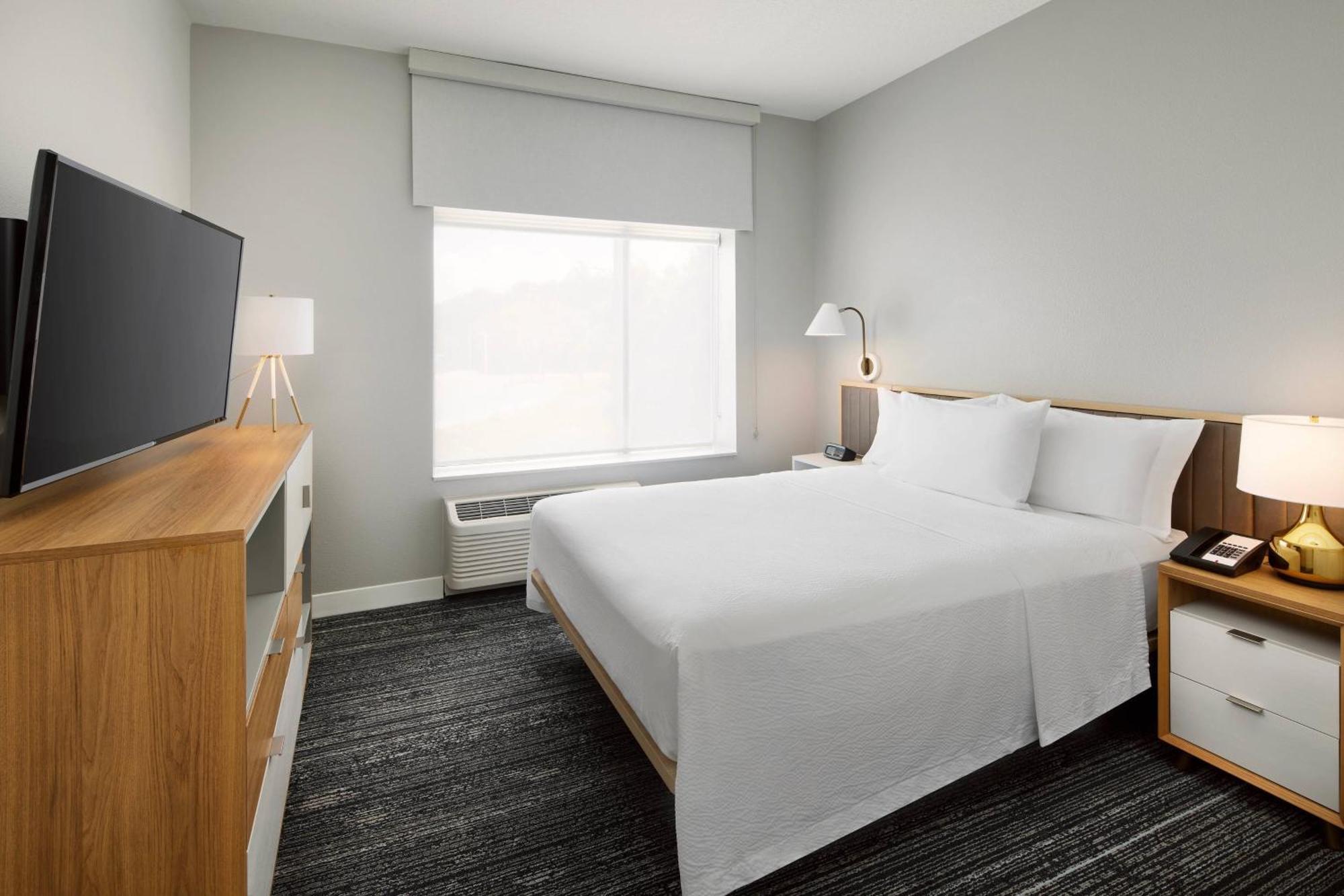 One-Bedroom Queen Suite with Sofa Bed