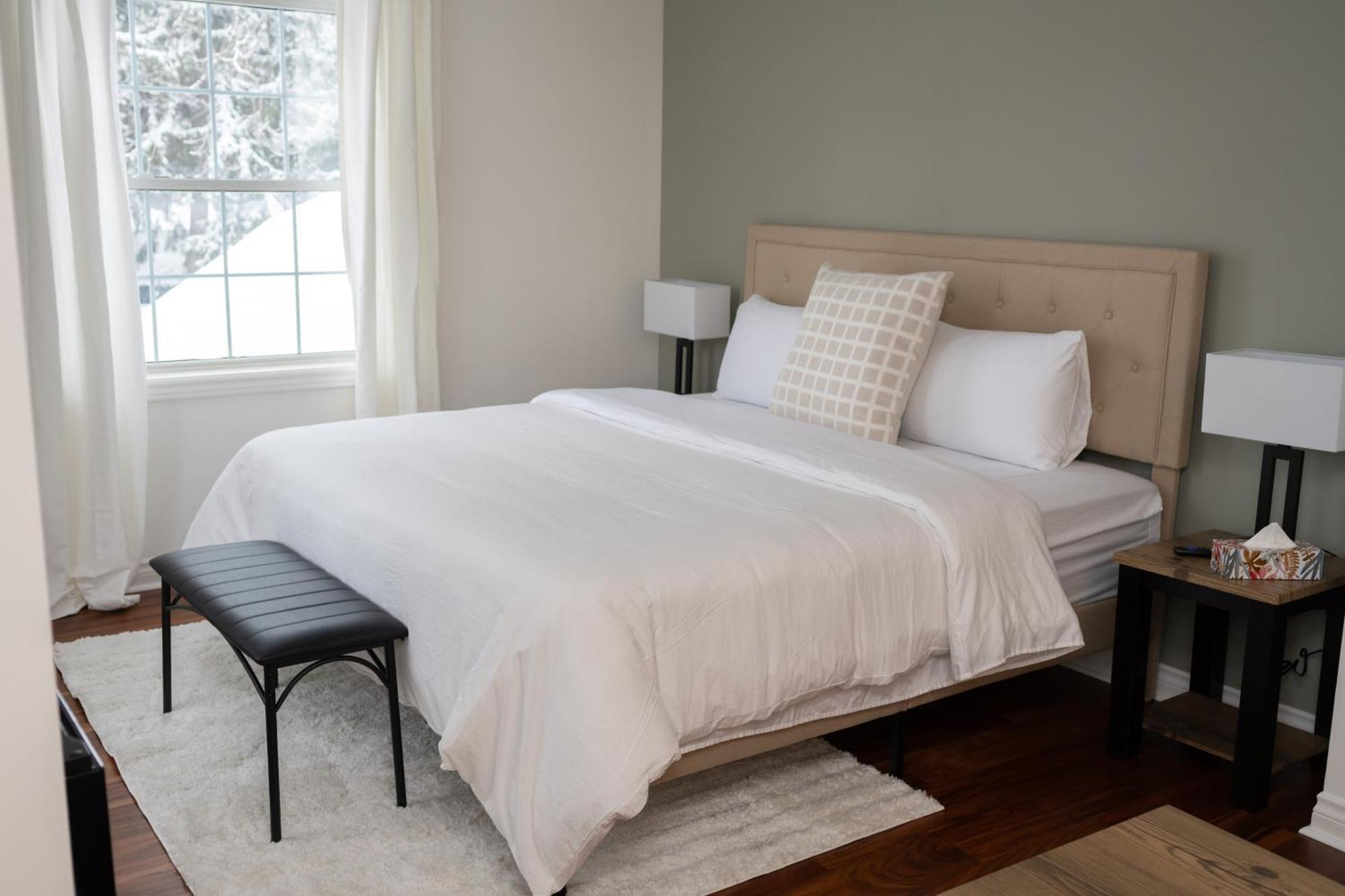 King Room with Garden View