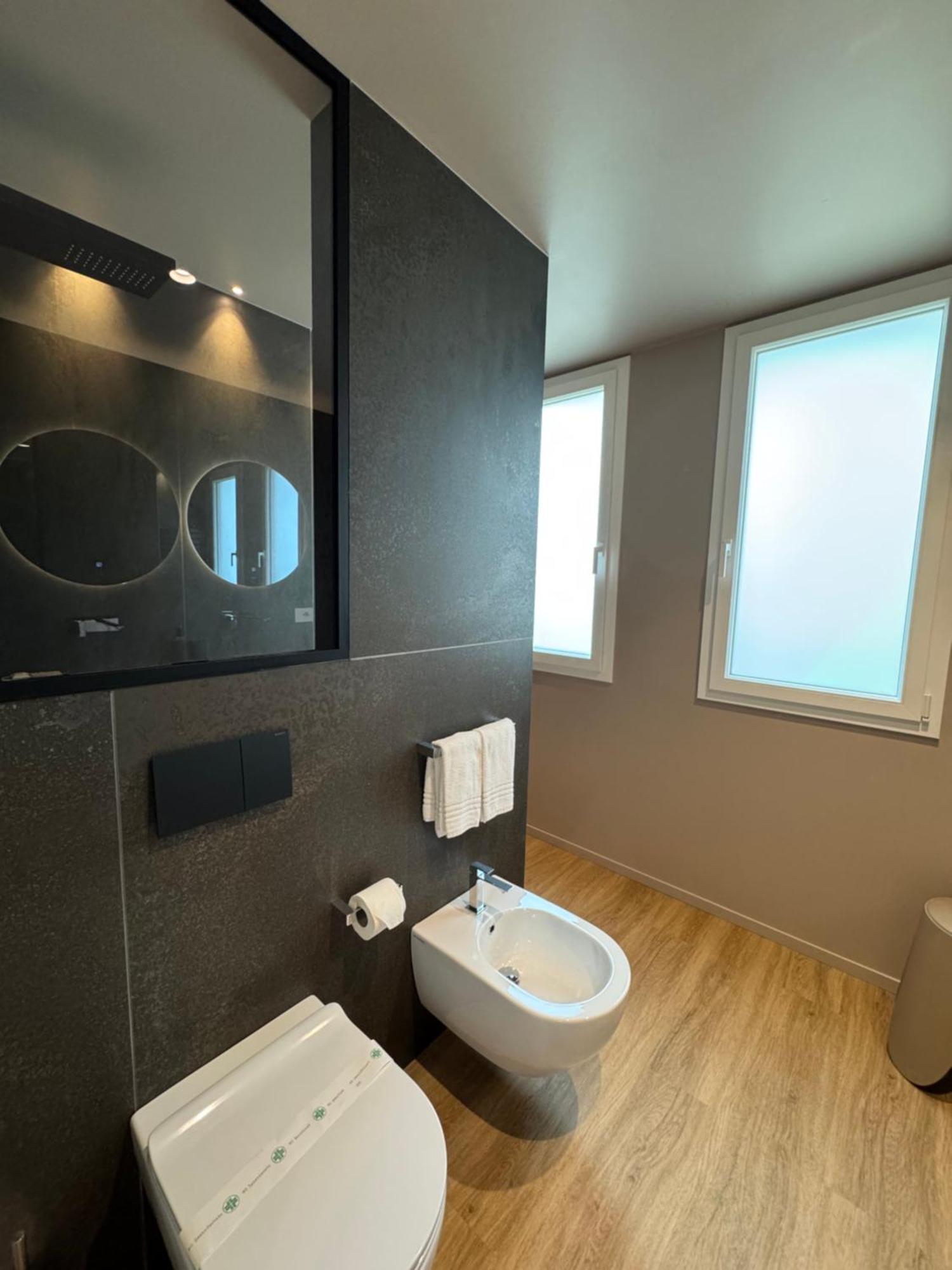 Suite con Vasca Idromassaggio e Vista Mare
