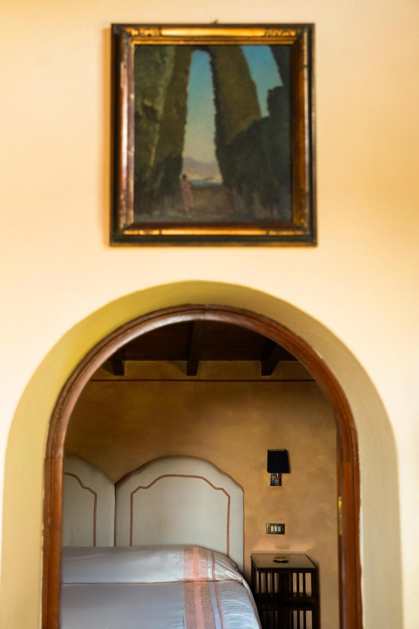 Suite (2 Adults)