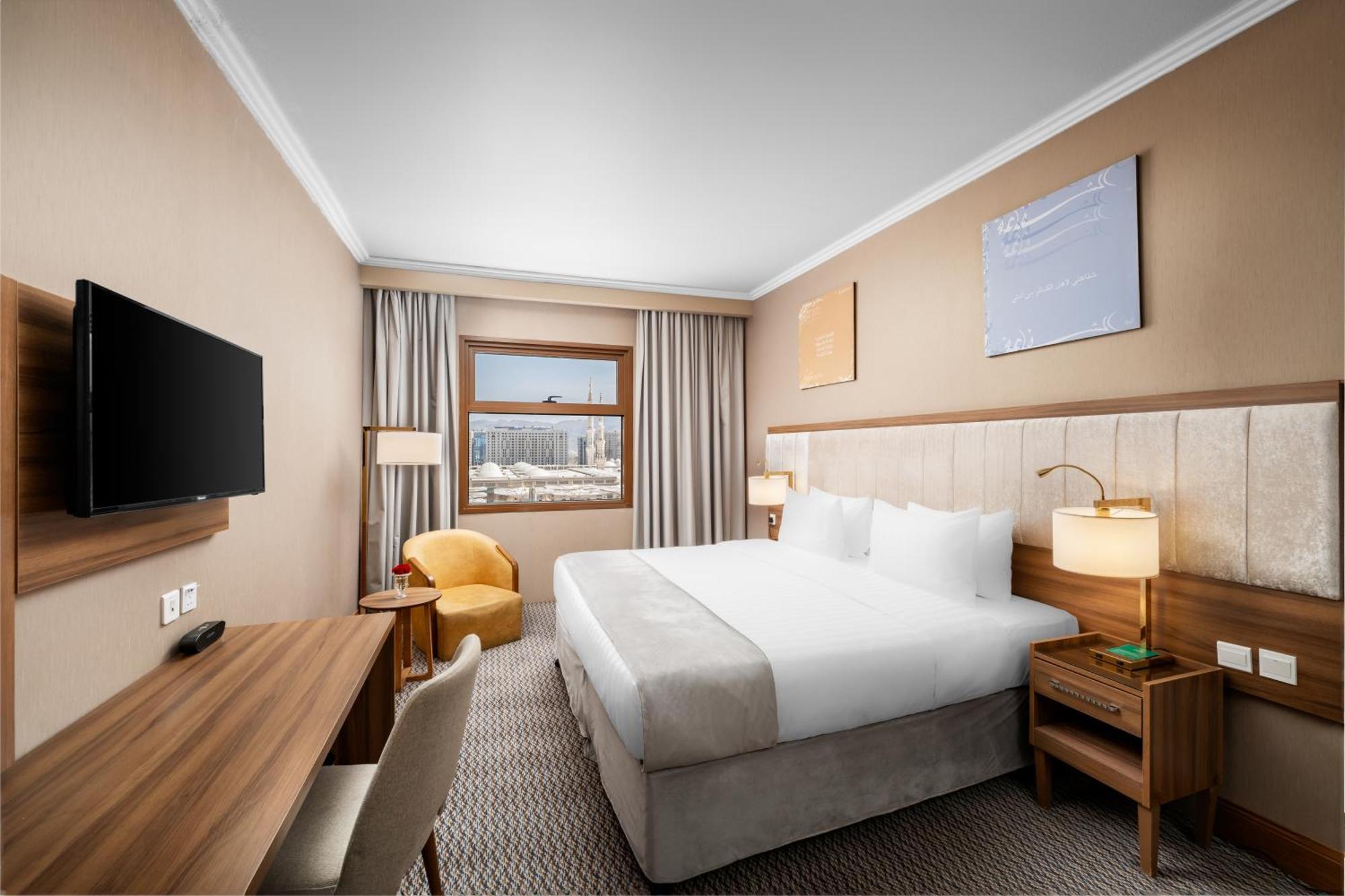 Deluxe Kamer met Kingsize Bed en Uitzicht op Haram
