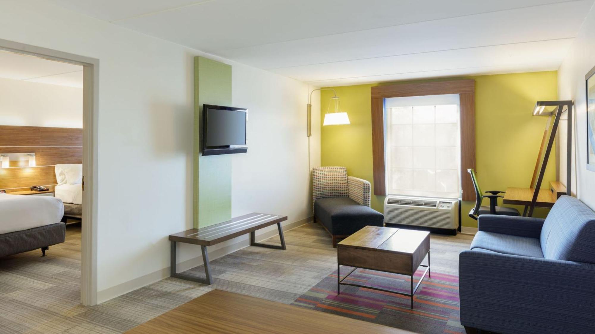 Double Suite - Non-Smoking