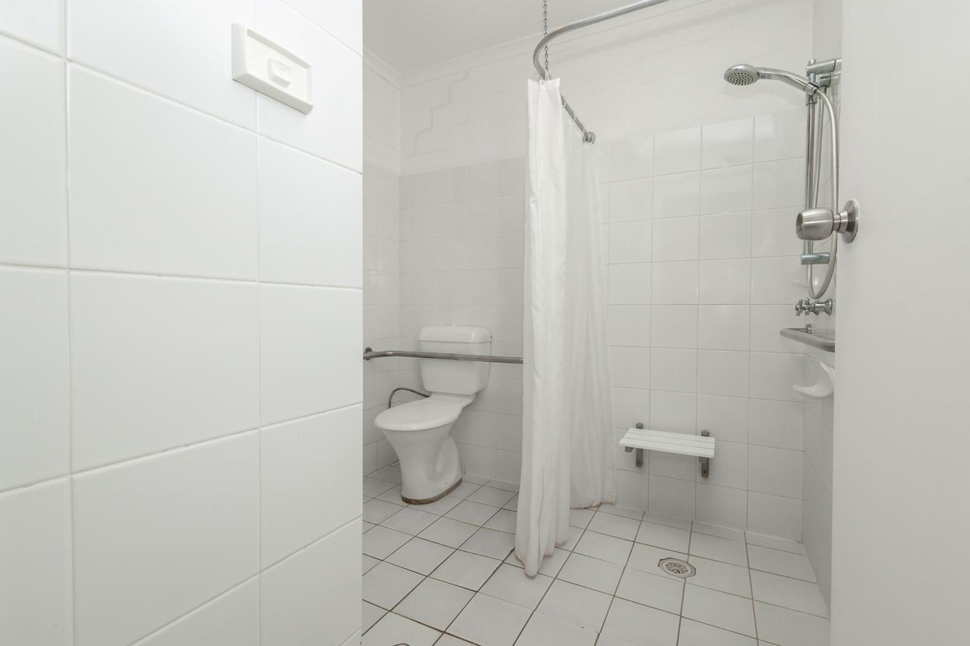 Executive Twin Room - Disability Access