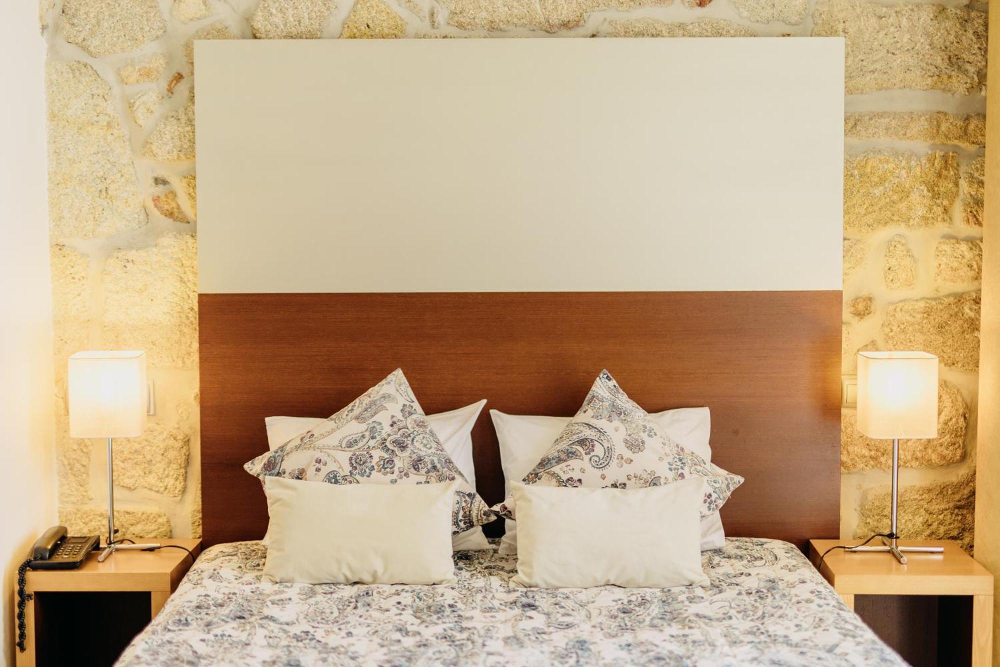 Chambre Double de Luxe avec Baignoire Spa et Balcon