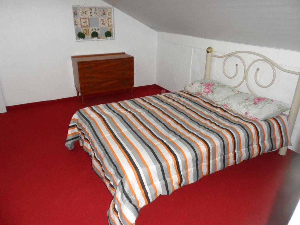 Double Room with Shared Bathroom,184520430:JPEG