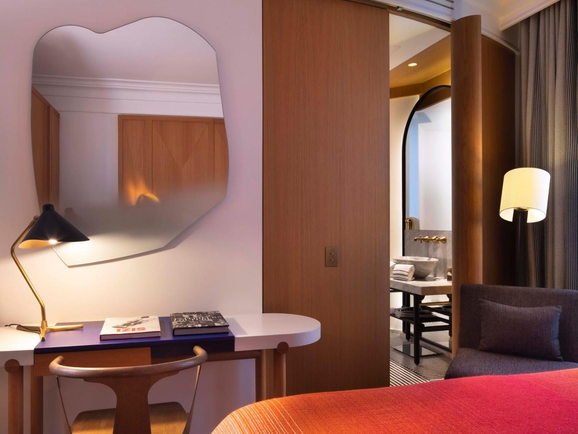 Deluxe Double Room,1742624645:JPEG