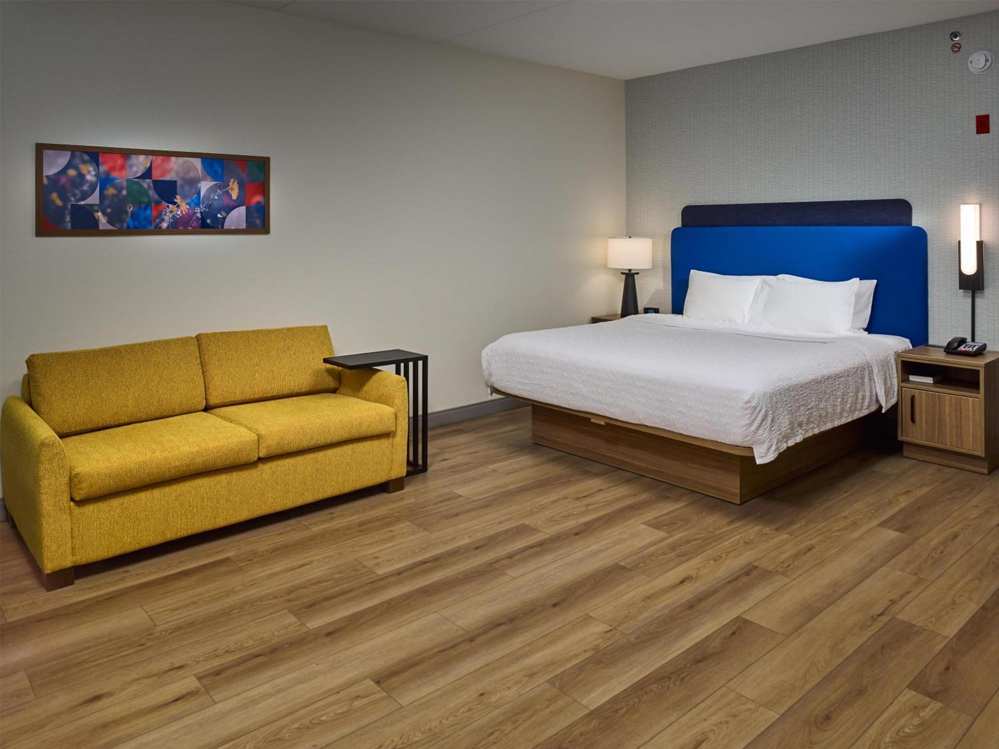 Chambre Lit King-Size avec Canapé-Lit - Non-Fumeurs