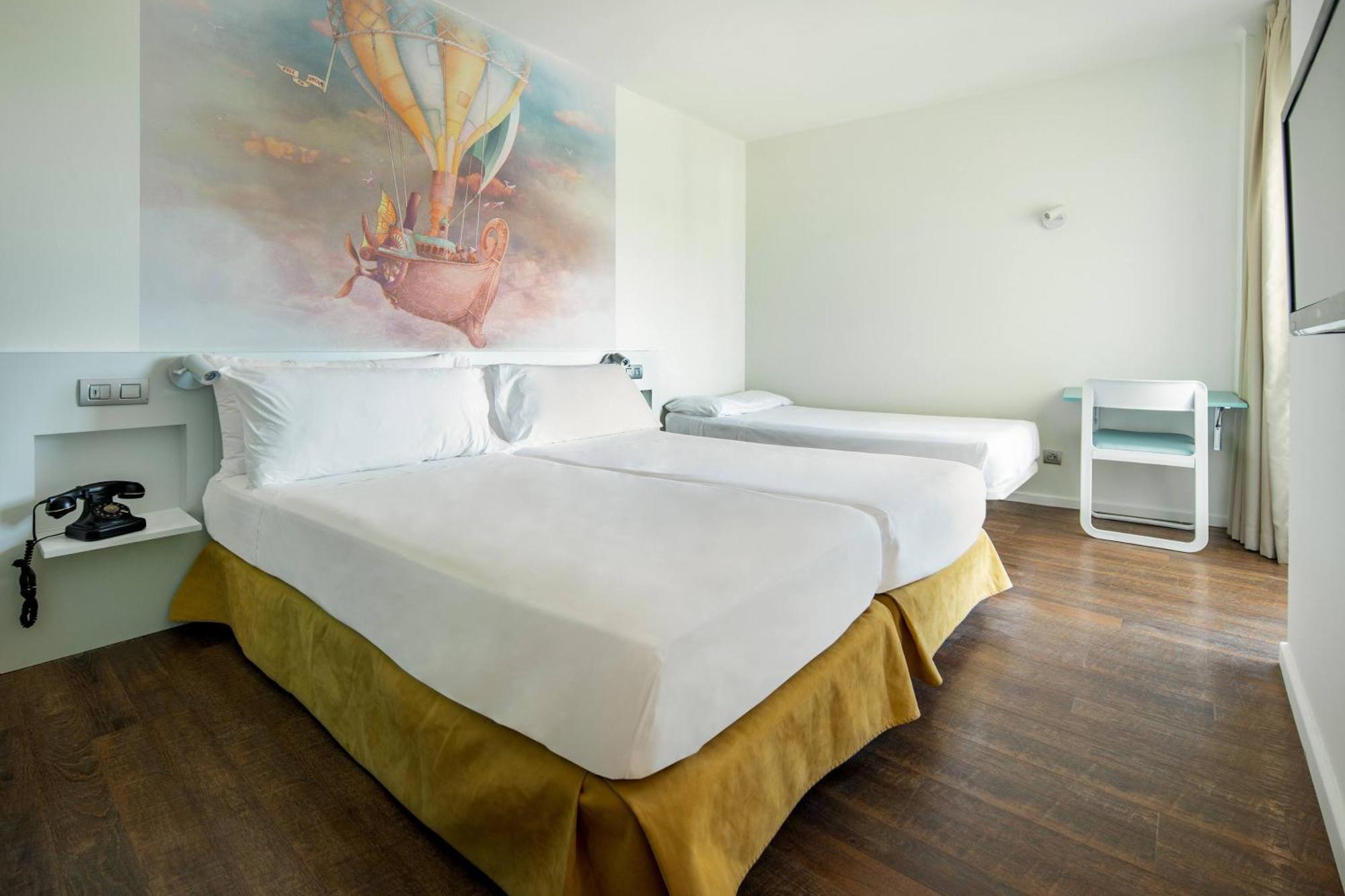 Standard Room with Sea View,1756508316:JPEG