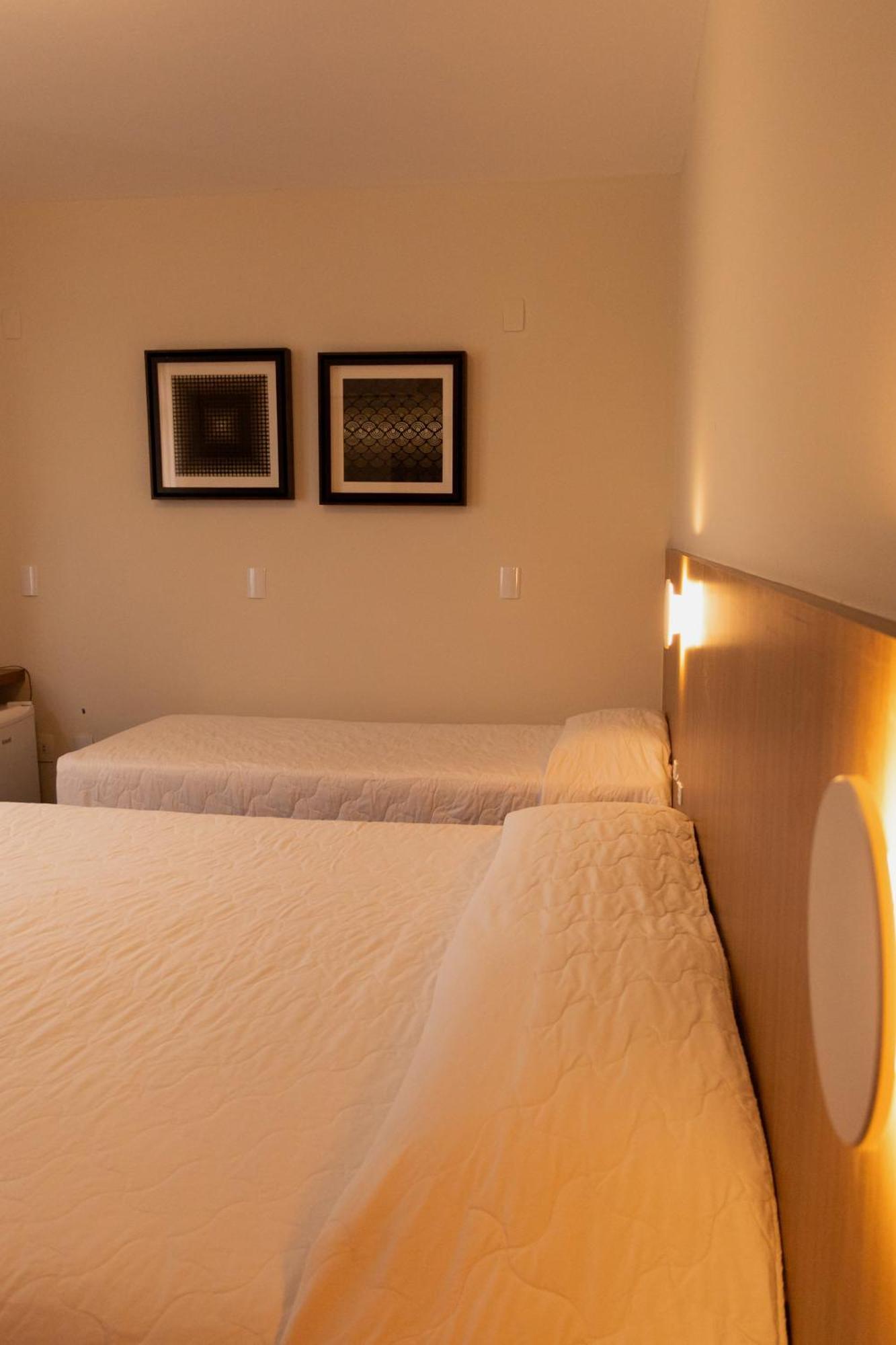 Quarto Deluxe com 2 Camas de Solteiro