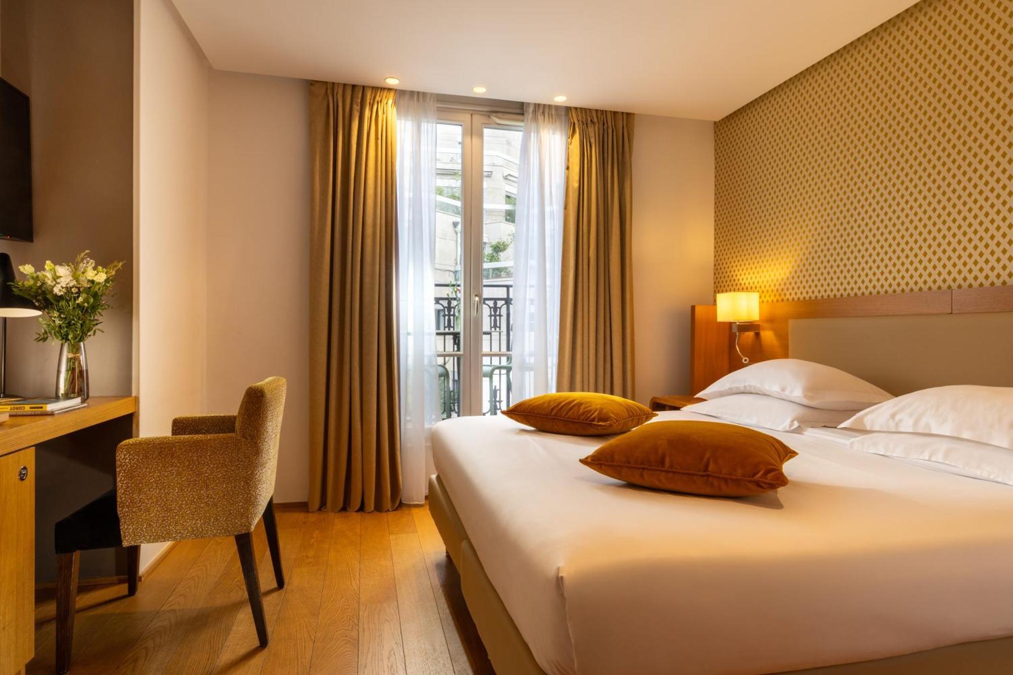 Camera Matrimoniale Superior